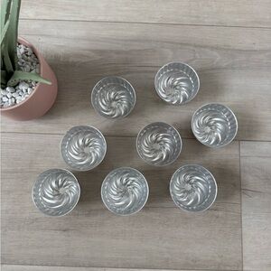 Vintage Aluminum pans jell-o baking 
Fluted Molds